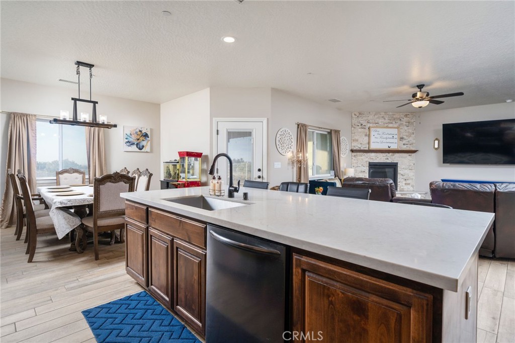 12140 Mission Street