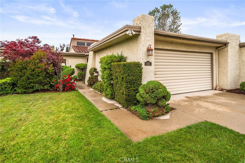 465 Champlain Drive