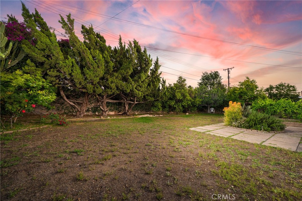 3868 Shelter Grove Drive