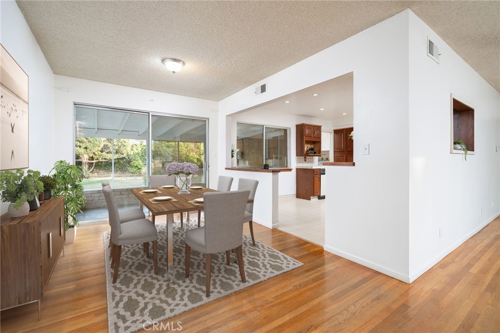 3868 Shelter Grove Drive