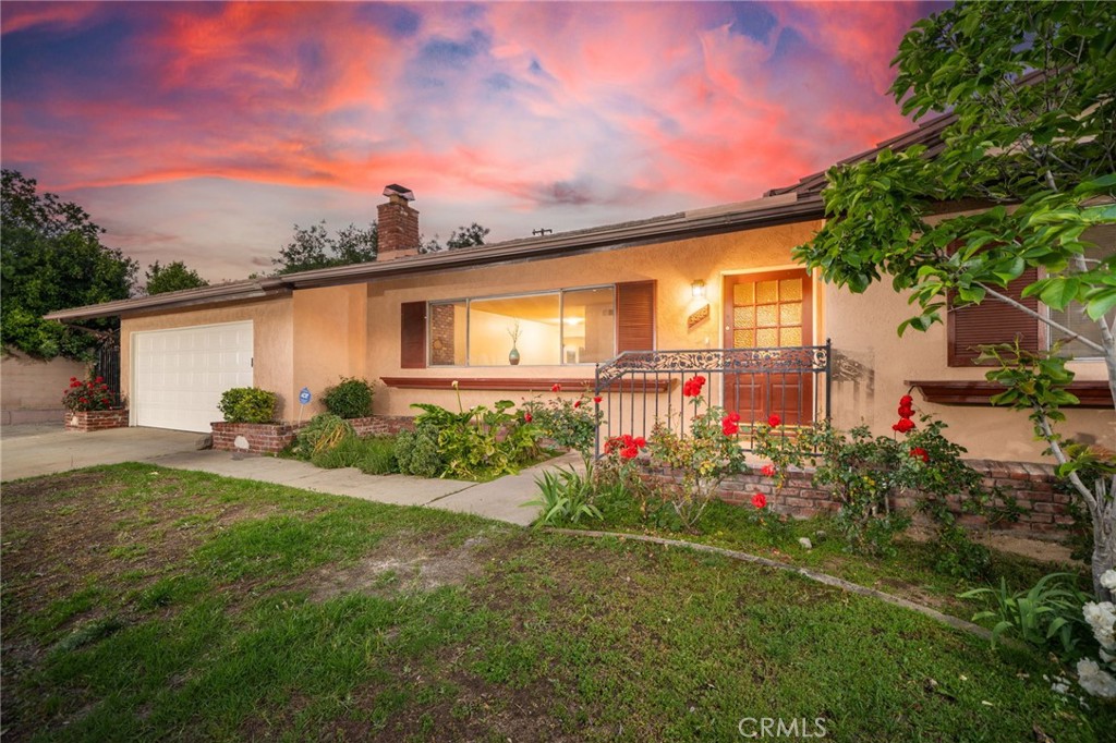 3868 Shelter Grove Drive