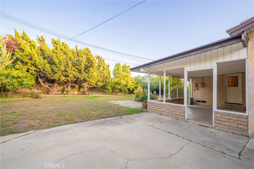 3868 Shelter Grove Drive