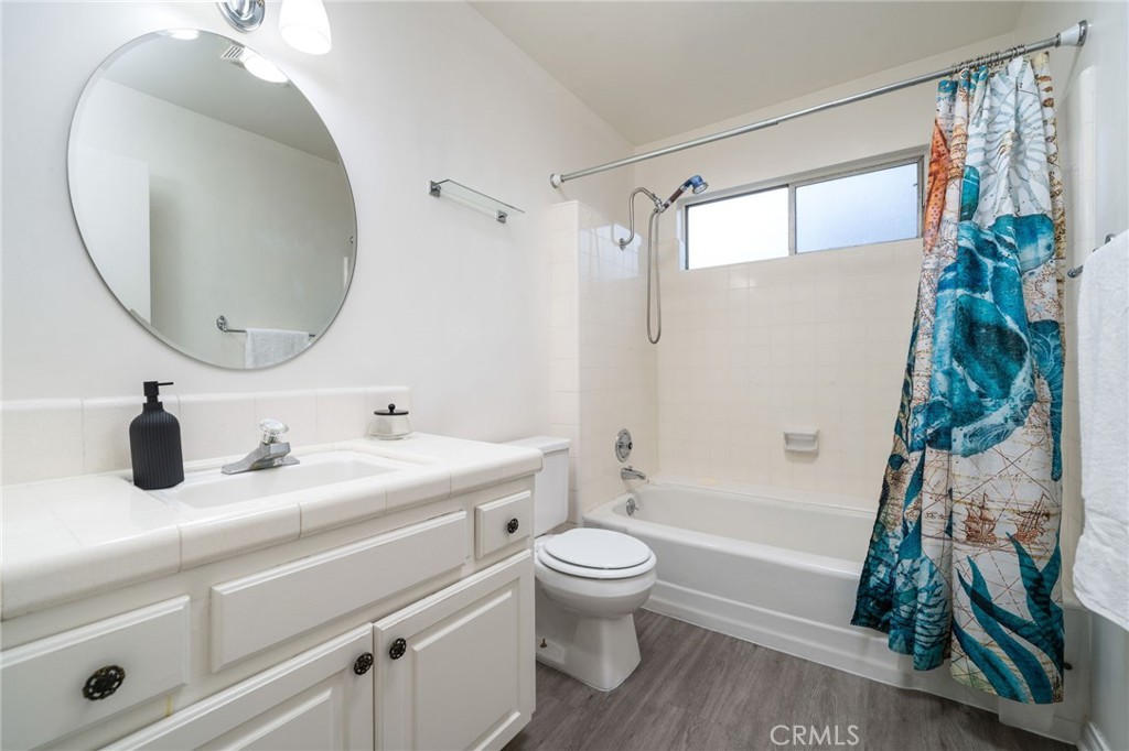 3868 Shelter Grove Drive