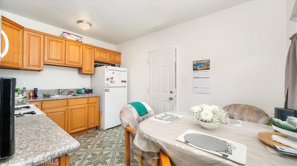 226 E California Street