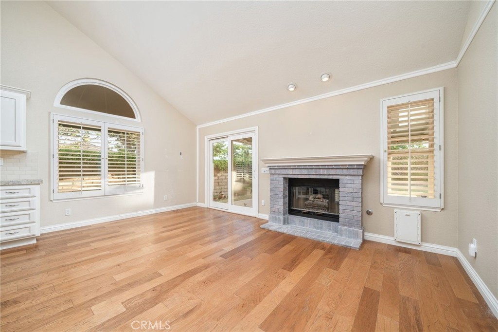 6001 Via De Mansion