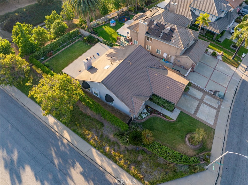 6001 Via De Mansion