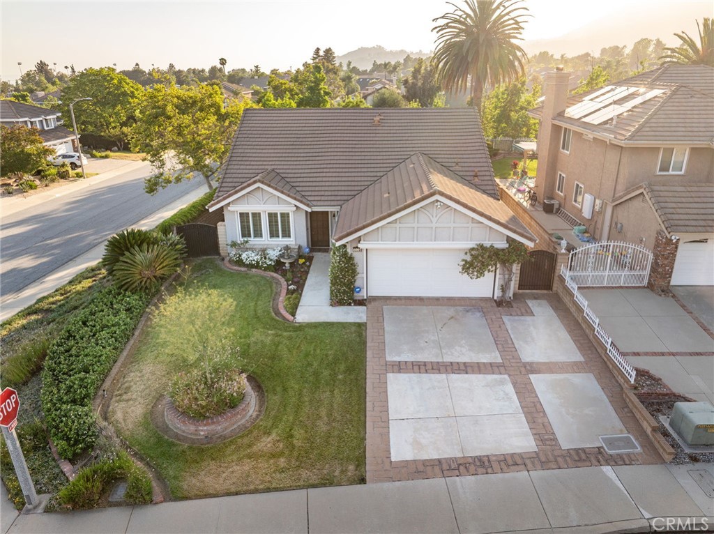 6001 Via De Mansion