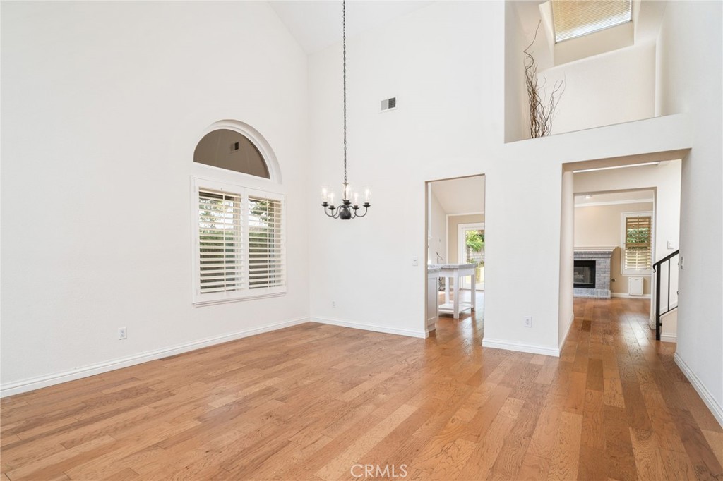 6001 Via De Mansion