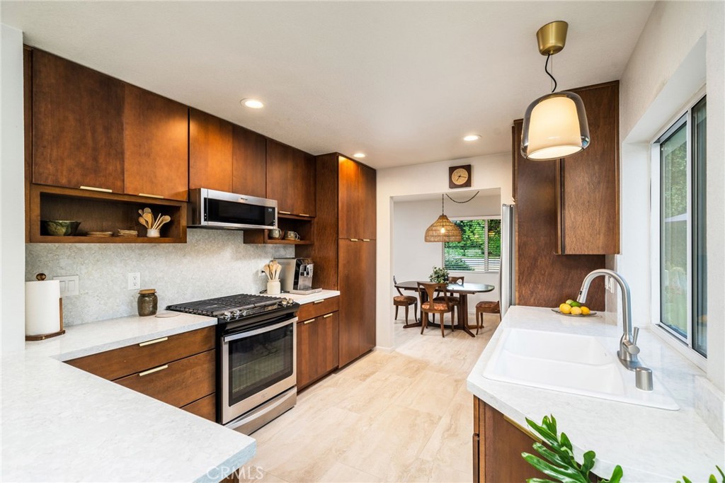 404 Mount Carmel Drive