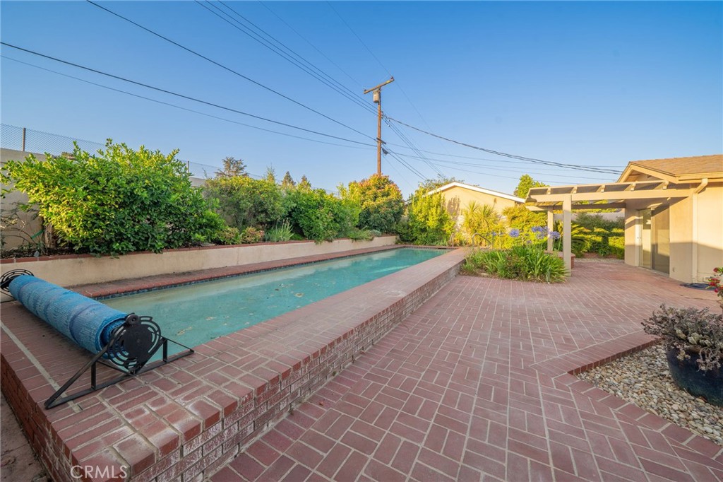663 Hood Drive