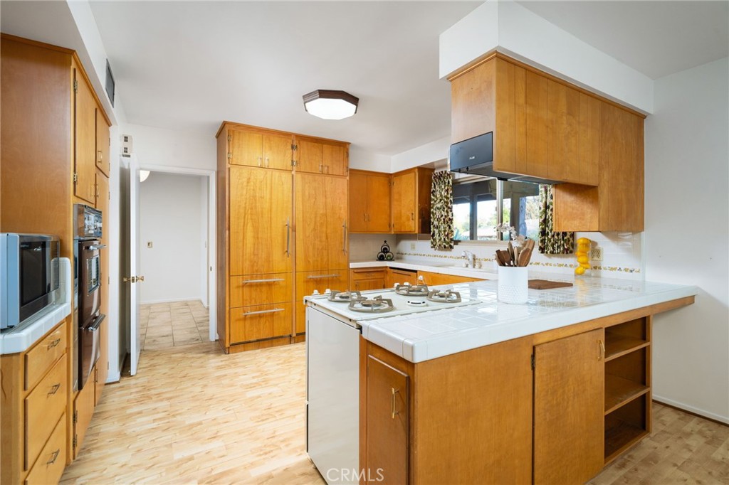 663 Hood Drive