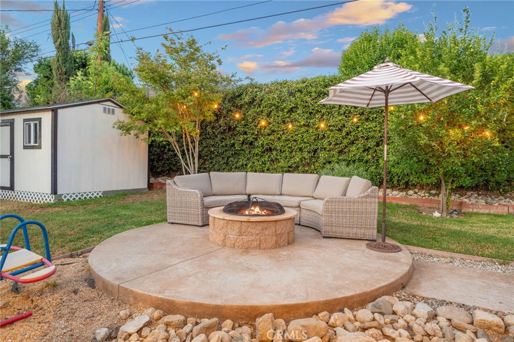 2240 La Sierra Way