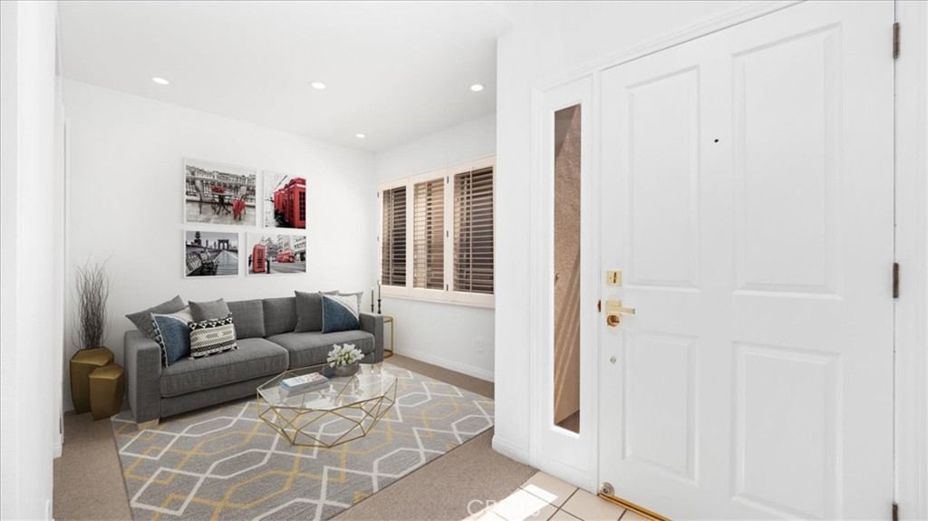 2600 E 20th Street 206A