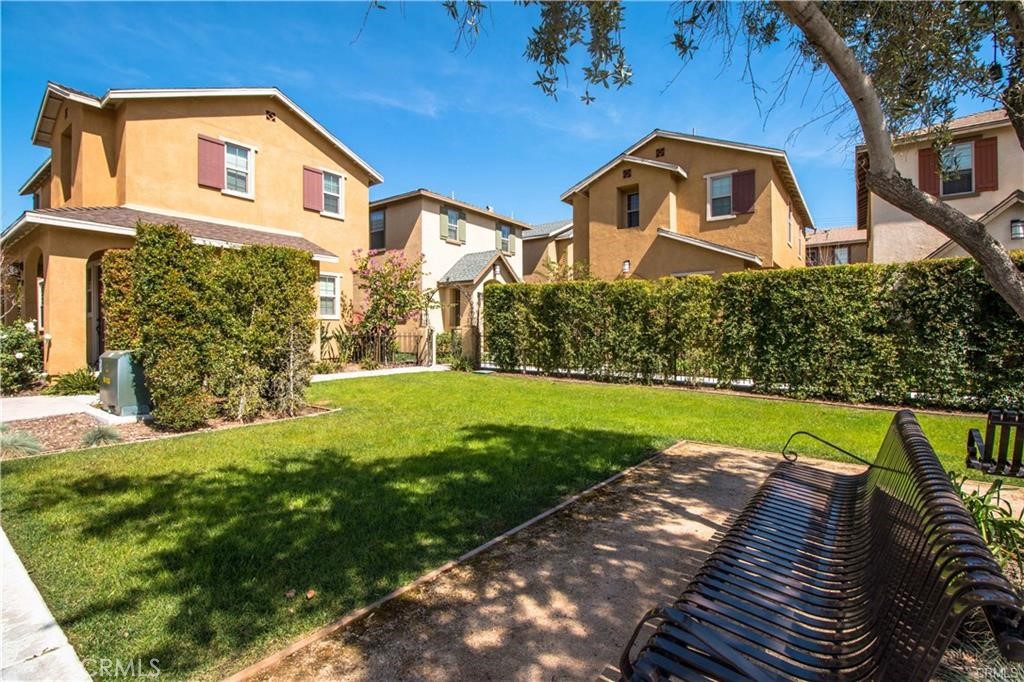 912 N Alameda Avenue