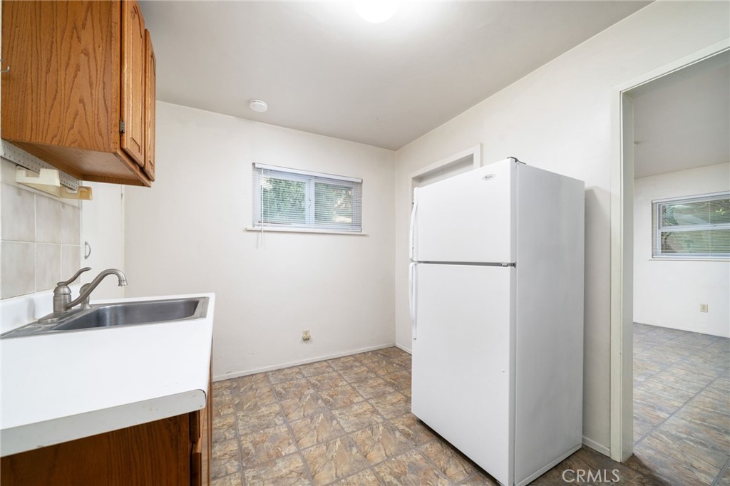 644 W 10th Street