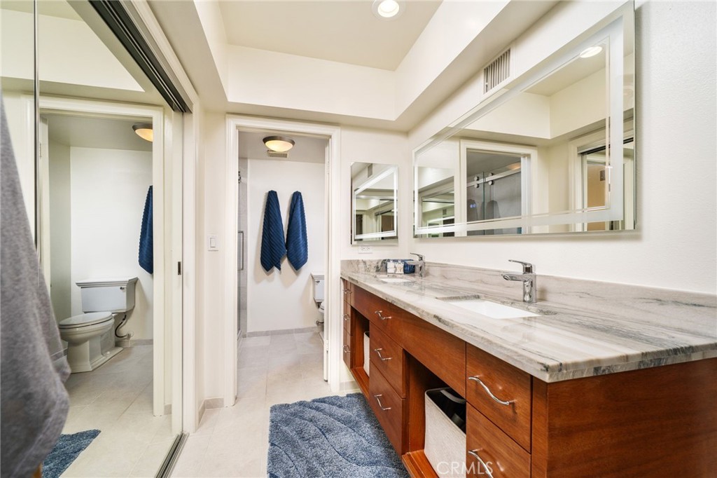 2409 Crescent View Drive