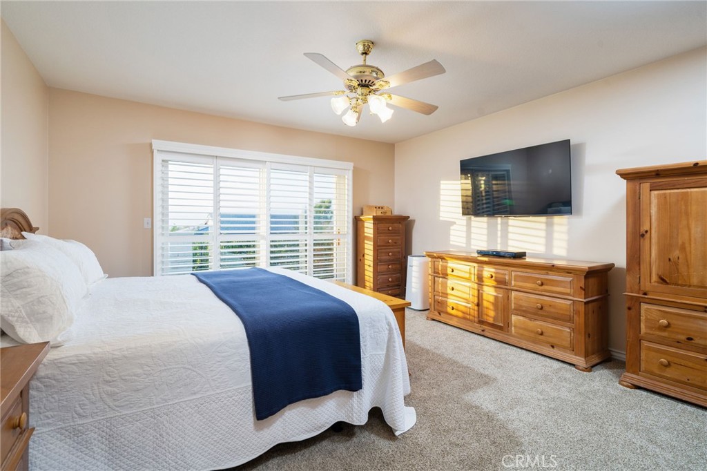 2409 Crescent View Drive