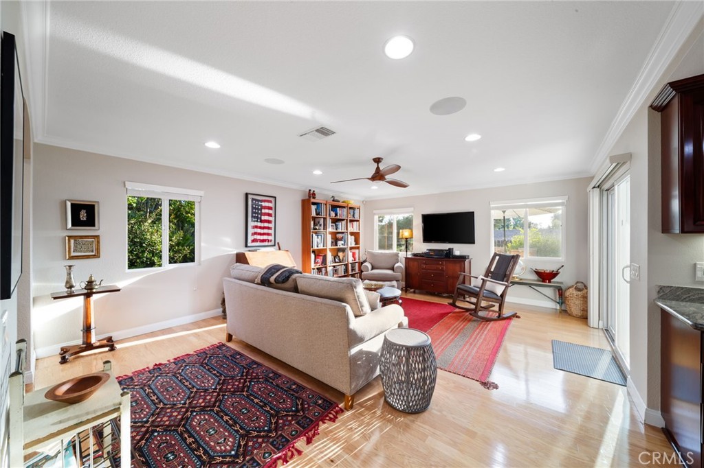 2173 Edinboro Avenue