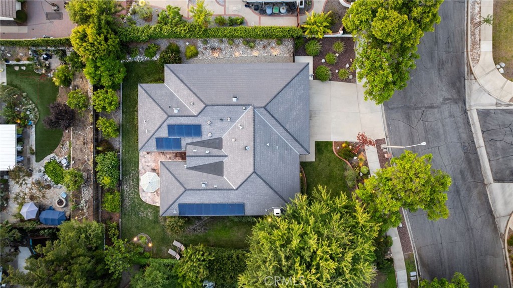 2173 Edinboro Avenue