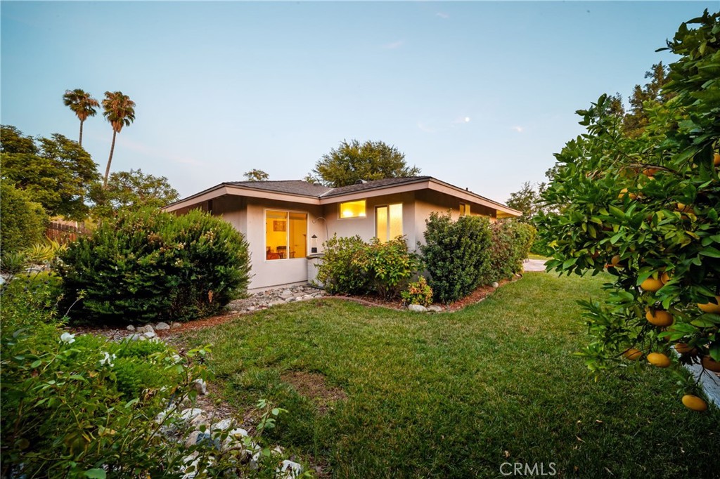 2173 Edinboro Avenue