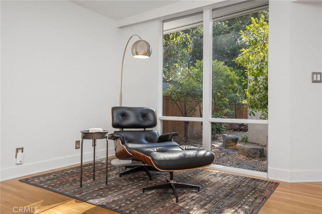 1408 Via Zurita Street