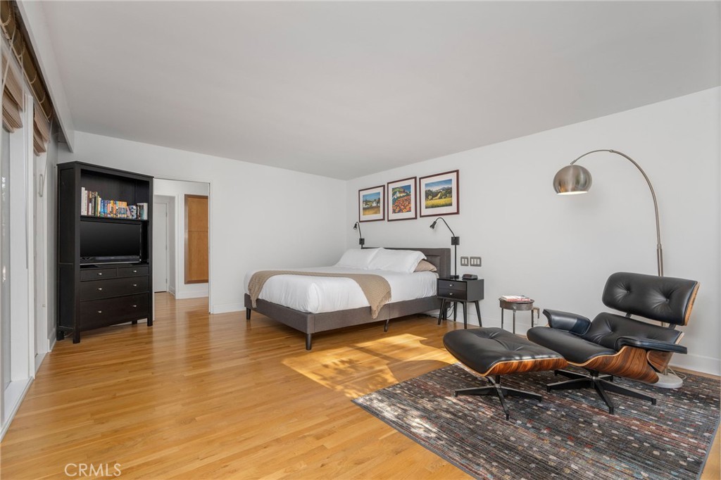 1408 Via Zurita Street