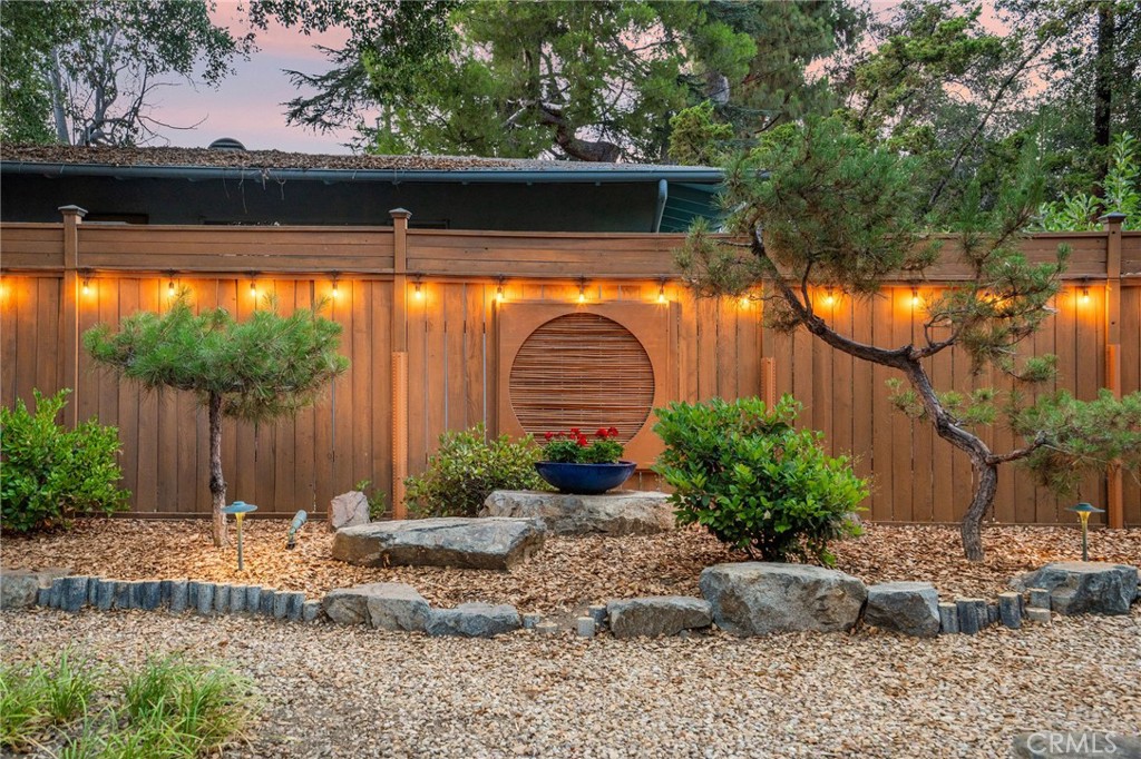 1408 Via Zurita Street