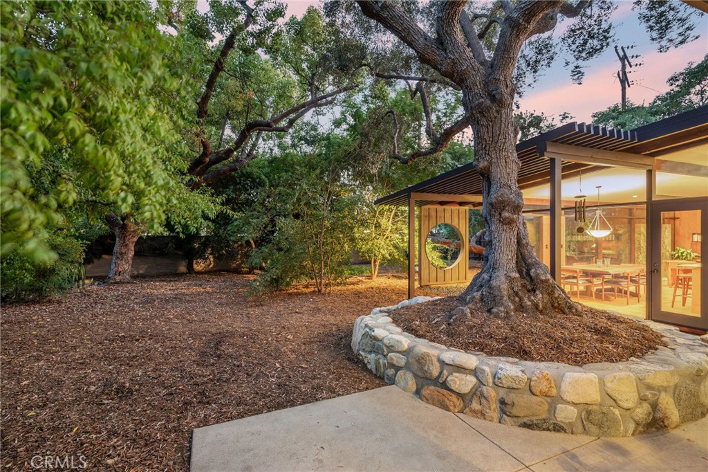 1343 Via Zurita Street