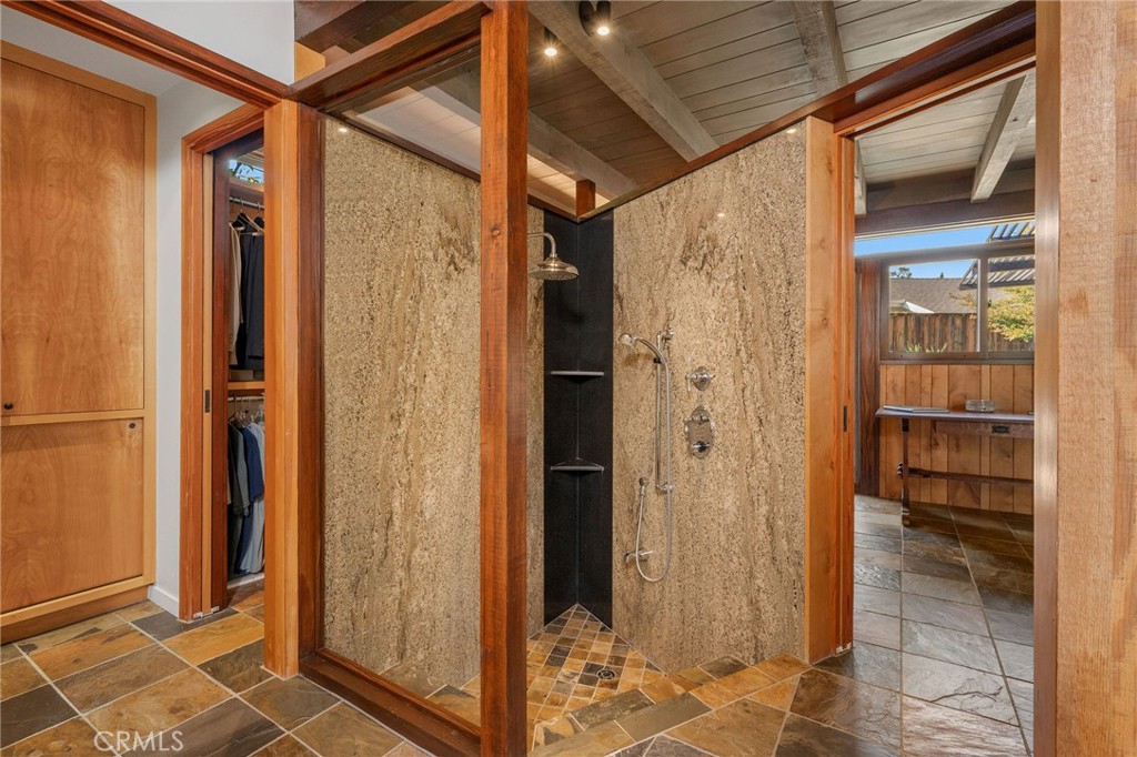 1343 Via Zurita Street