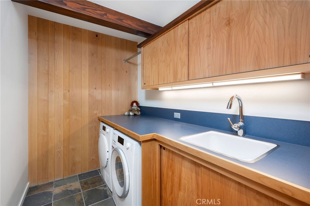 1343 Via Zurita Street