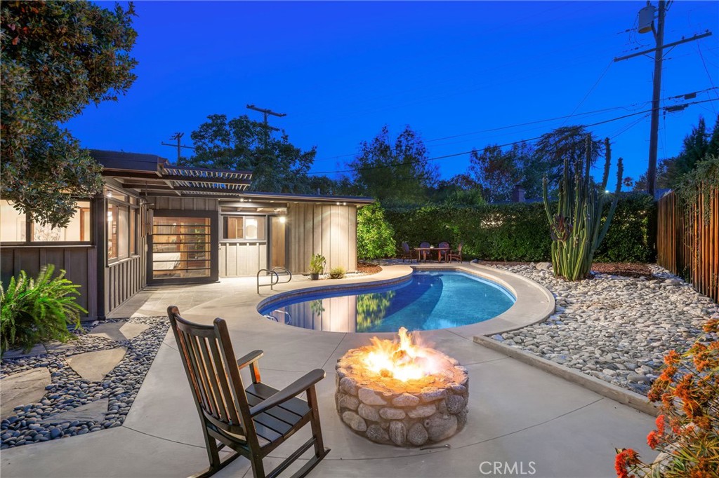 1343 Via Zurita Street