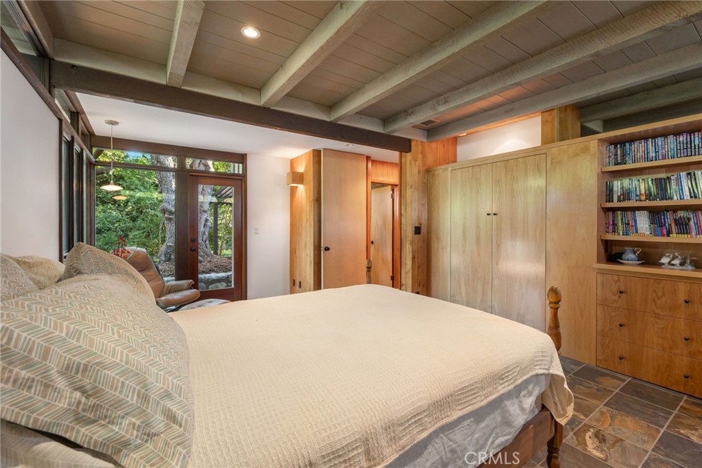 1343 Via Zurita Street