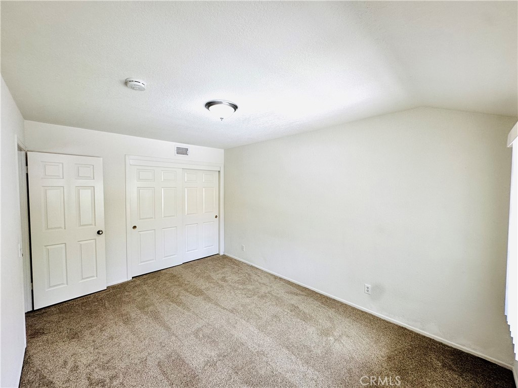 1592 Rosewood Street