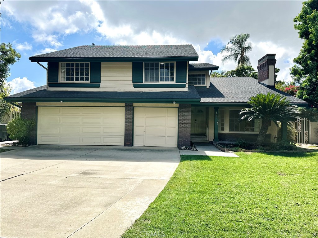 1592 Rosewood Street