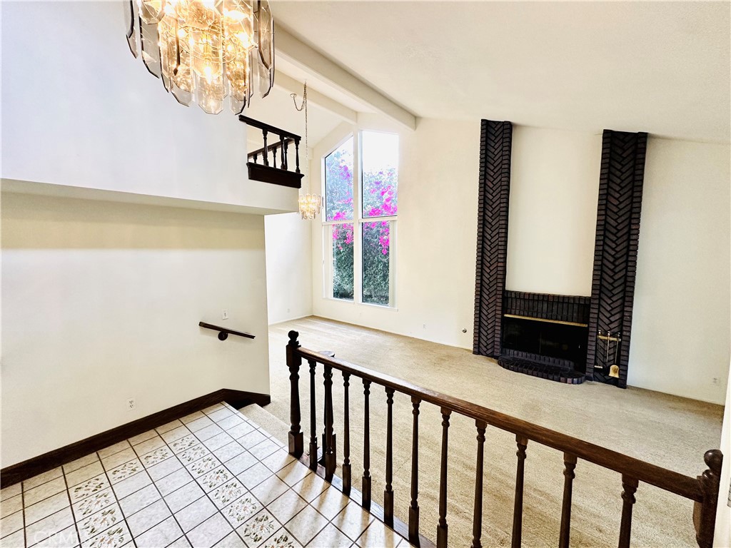 1592 Rosewood Street