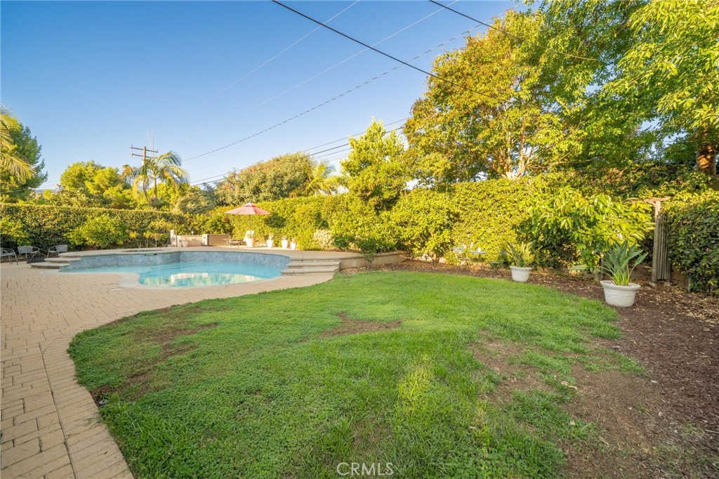 1566 Finecroft Drive