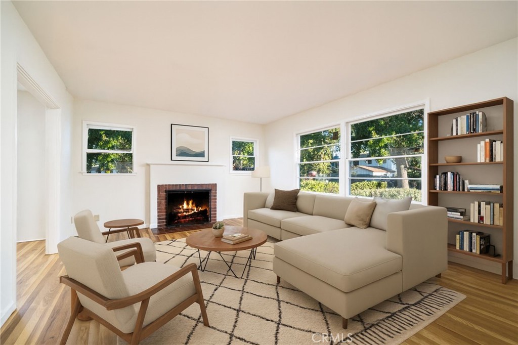 555 W 9th Street