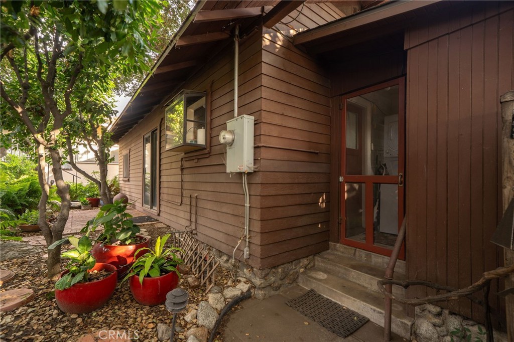 335 - 337 Harvard Avenue