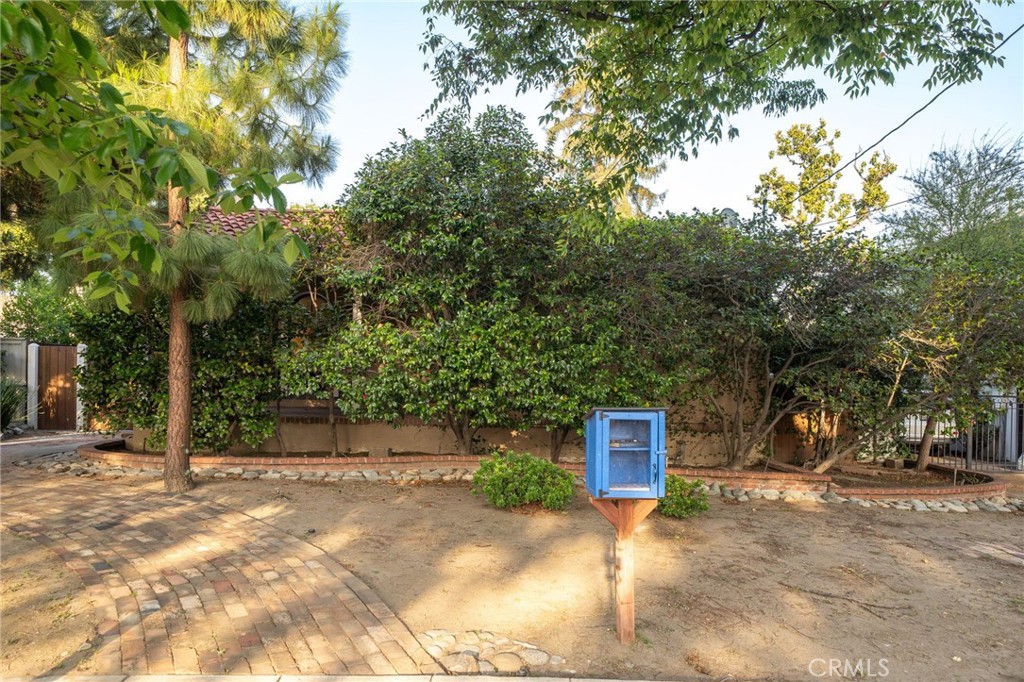 1150 N Indian Hill Boulevard