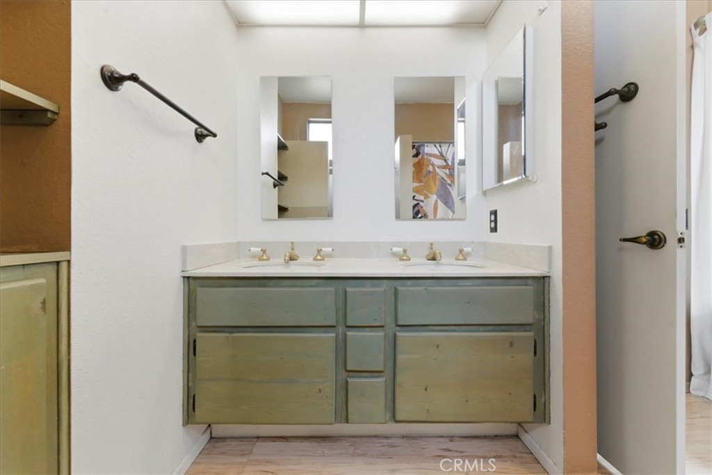 539 Wayland Court
