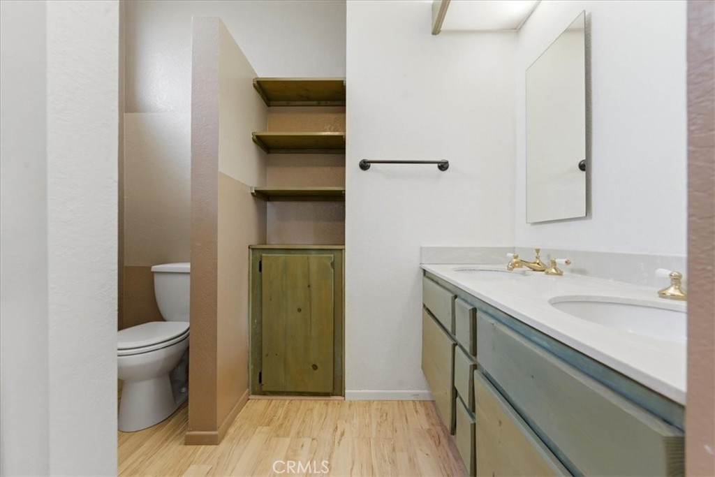539 Wayland Court
