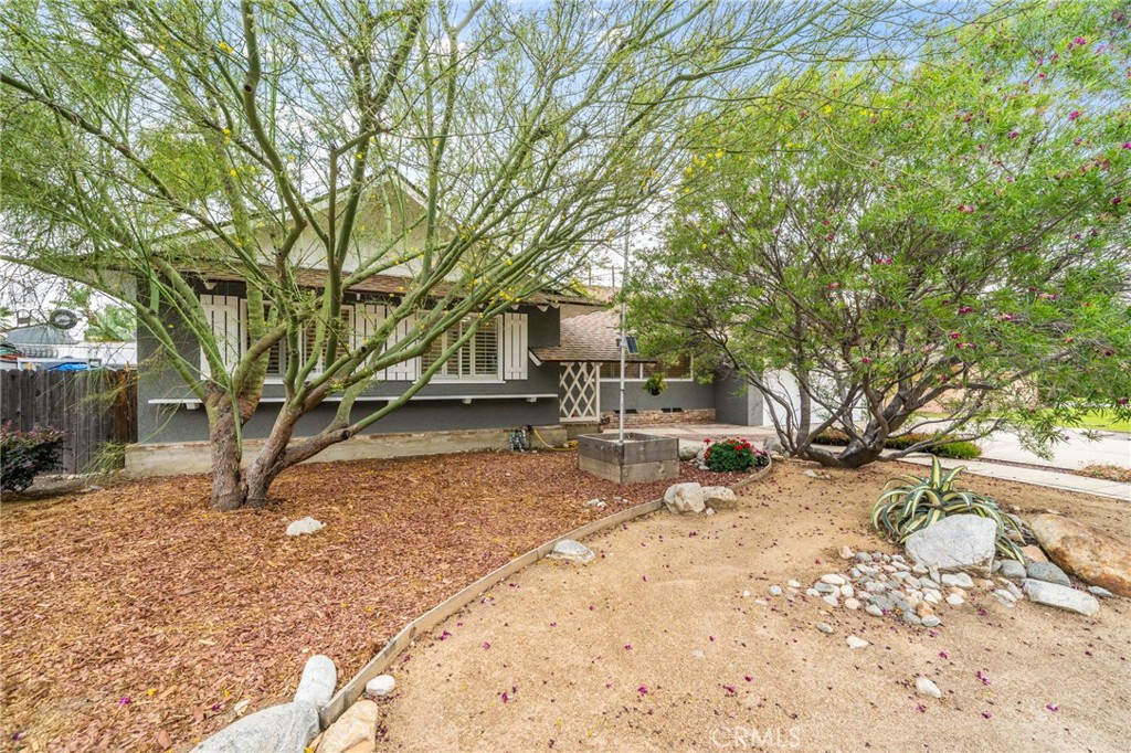 464 Cinderella Drive