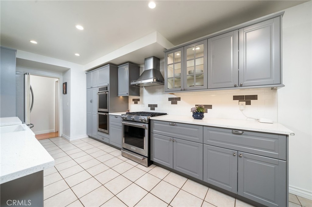 464 Cinderella Drive
