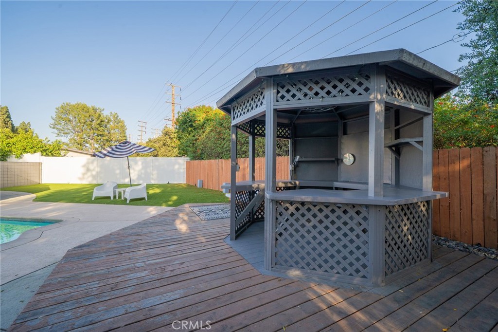 2129 N San Marcos Place