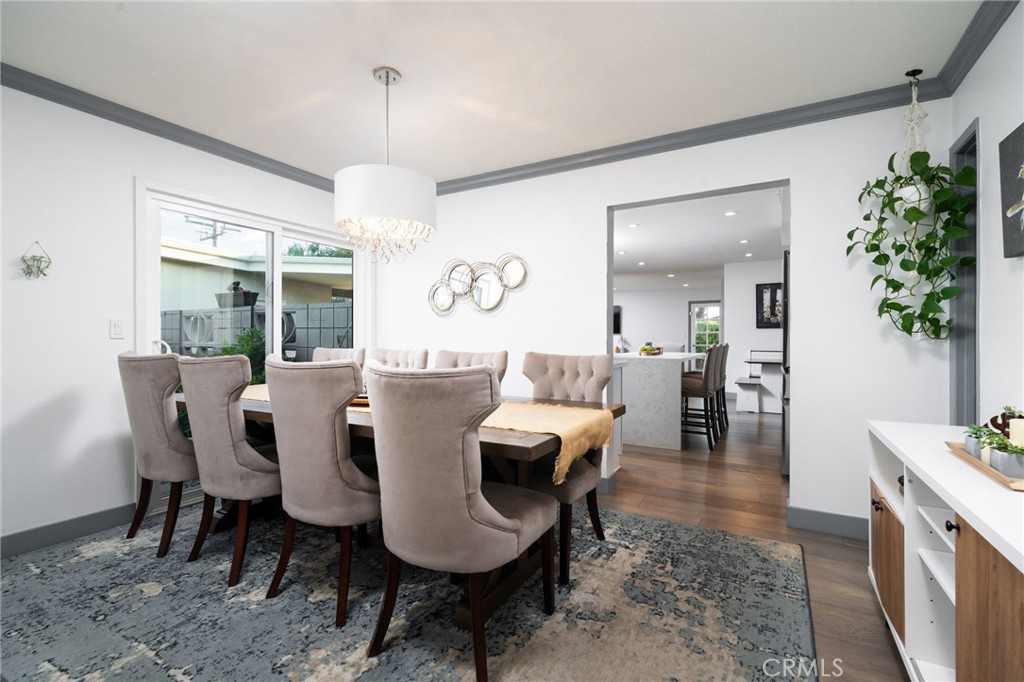 2129 N San Marcos Place