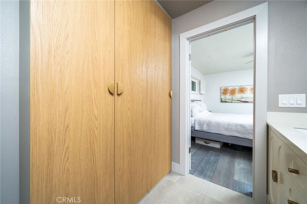 2129 N San Marcos Place