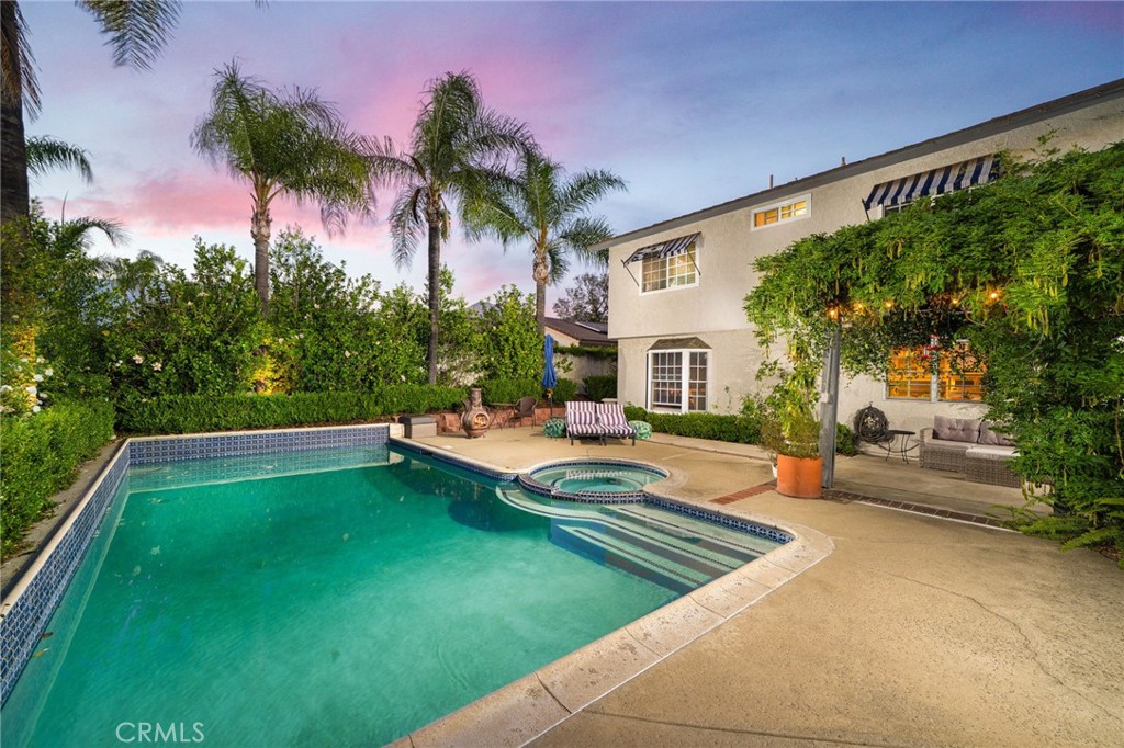 1935 Lassen Avenue