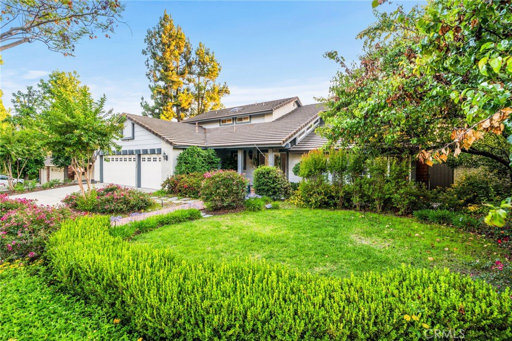 1935 Lassen Avenue