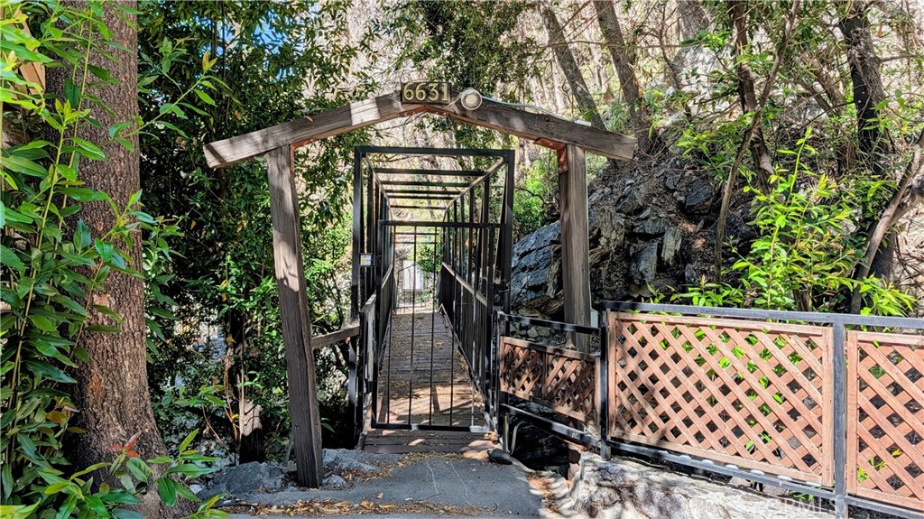 6631 Bear Canyon Road