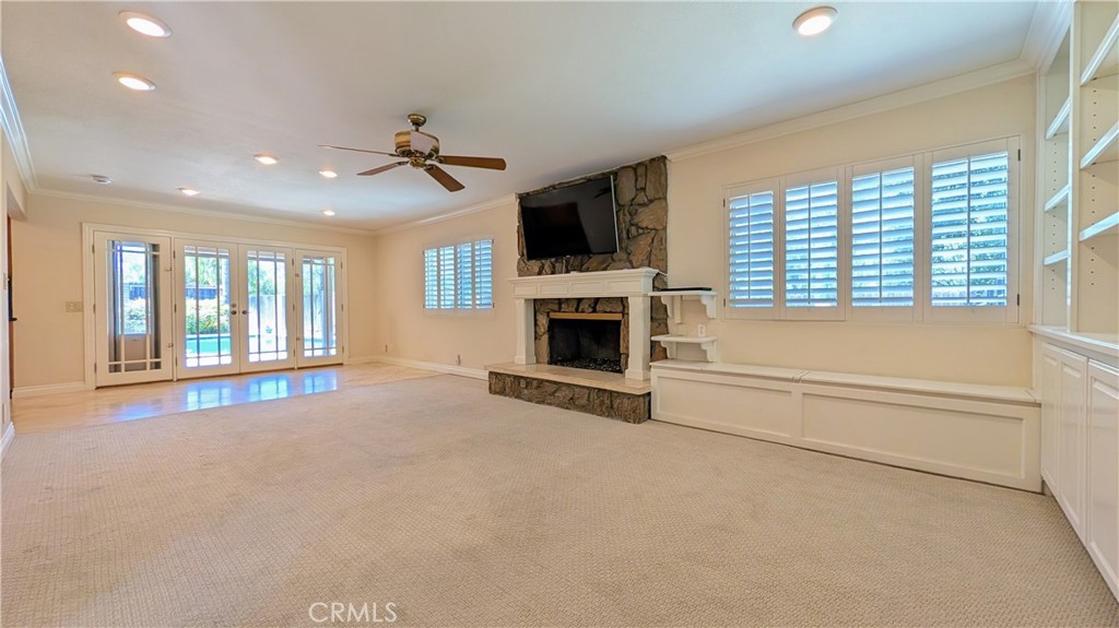 2397 N San Benito Court